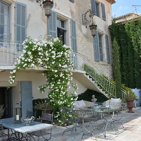 Le Petit Chateau Bed and Breakfast Châteauneuf-de-Gadagne Exterior foto